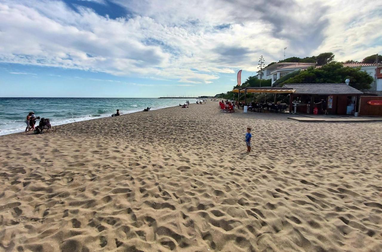 Apartamento A 300 Mts De La Playa, 25 Minutos De Port Aventura Y 50 De Barcelona Coma-ruga Exterior foto